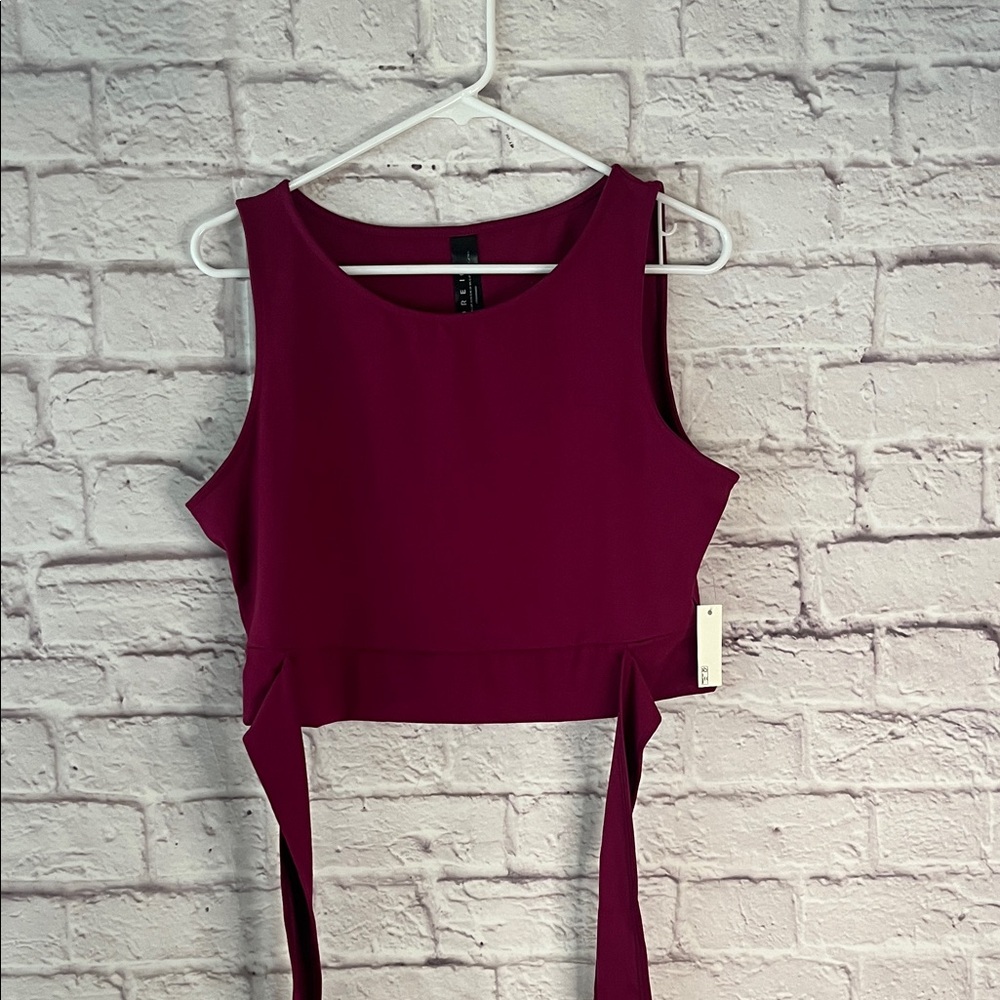 Coreio Women's Sleeveless Burgundy Top